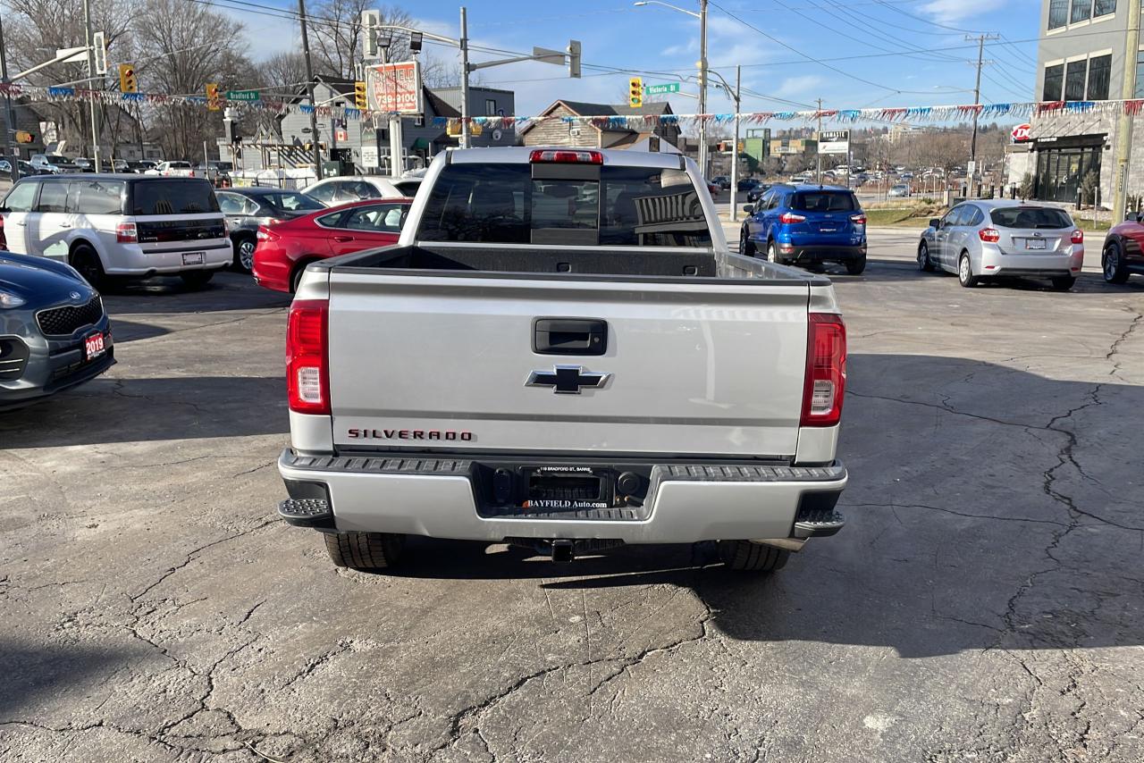 2018 Chevrolet Silverado 1500 LTZ Crew Cab Z71 4x4 **Leather/5.3L/Sunroof** - Photo #4