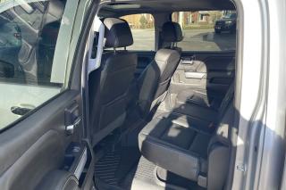 2018 Chevrolet Silverado 1500 LTZ Crew Cab Z71 4x4 **Leather/5.3L/Sunroof** - Photo #13