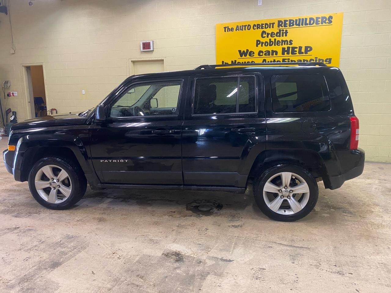 2014 Jeep Patriot SPORT - Photo #4