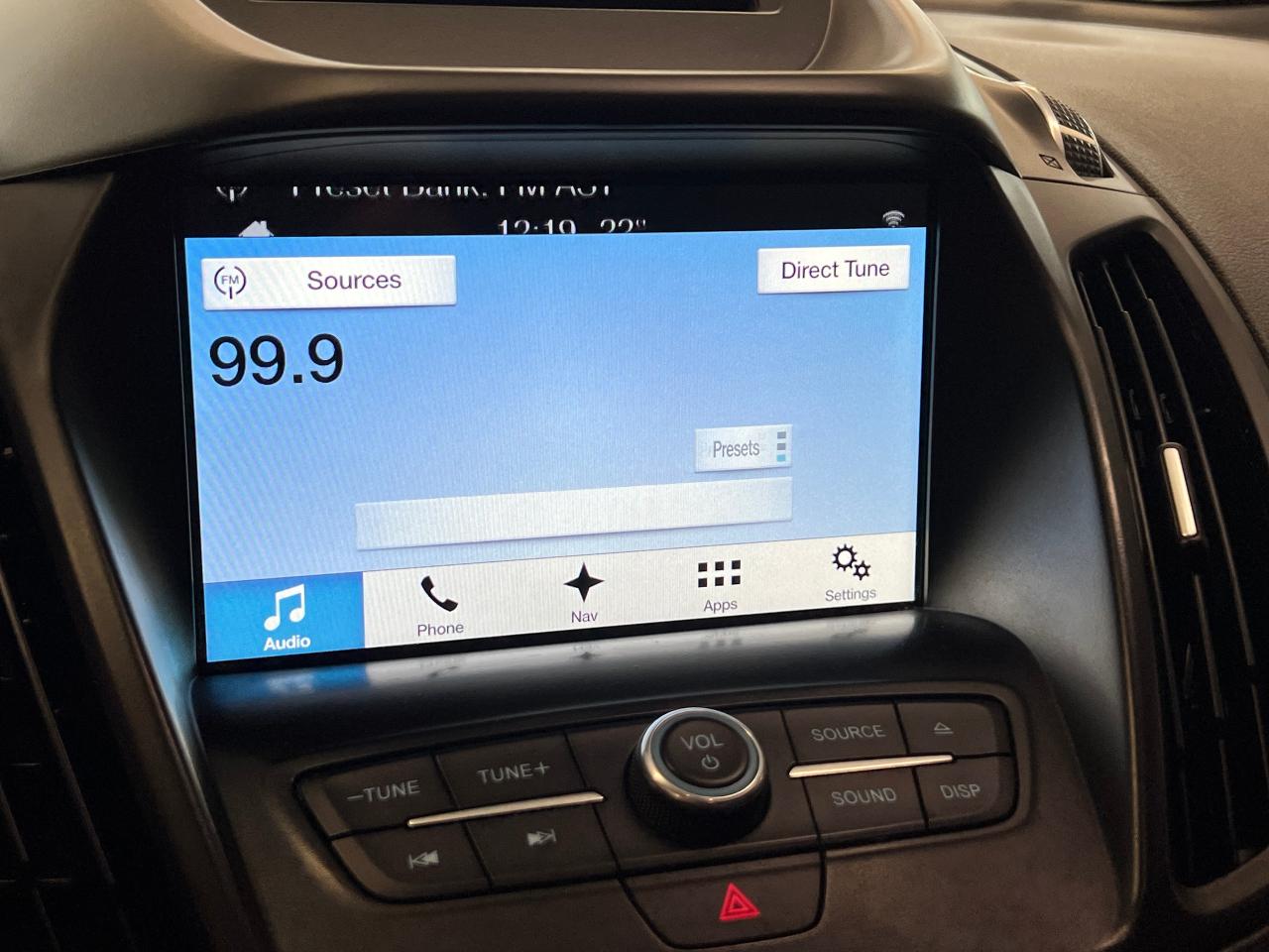 2017 Ford Escape SE SPORT+Power Gate+GPS+ApplePlay+CLEAN CARFAX Photo33