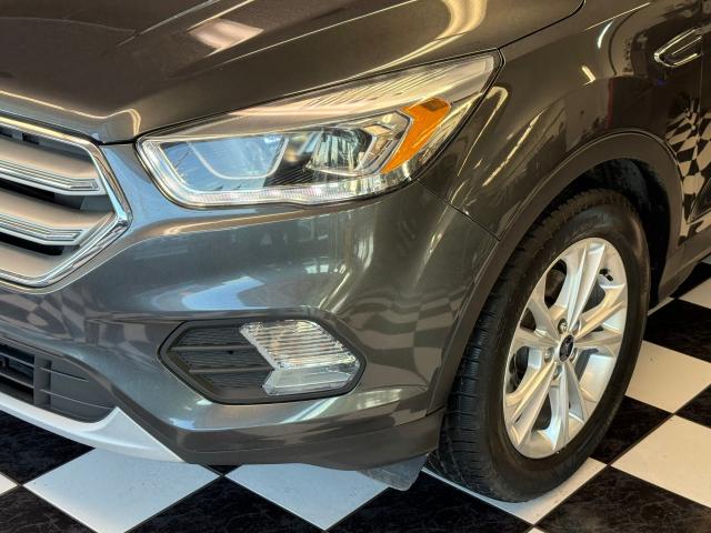 2017 Ford Escape SE SPORT+Power Gate+GPS+ApplePlay+CLEAN CARFAX Photo42