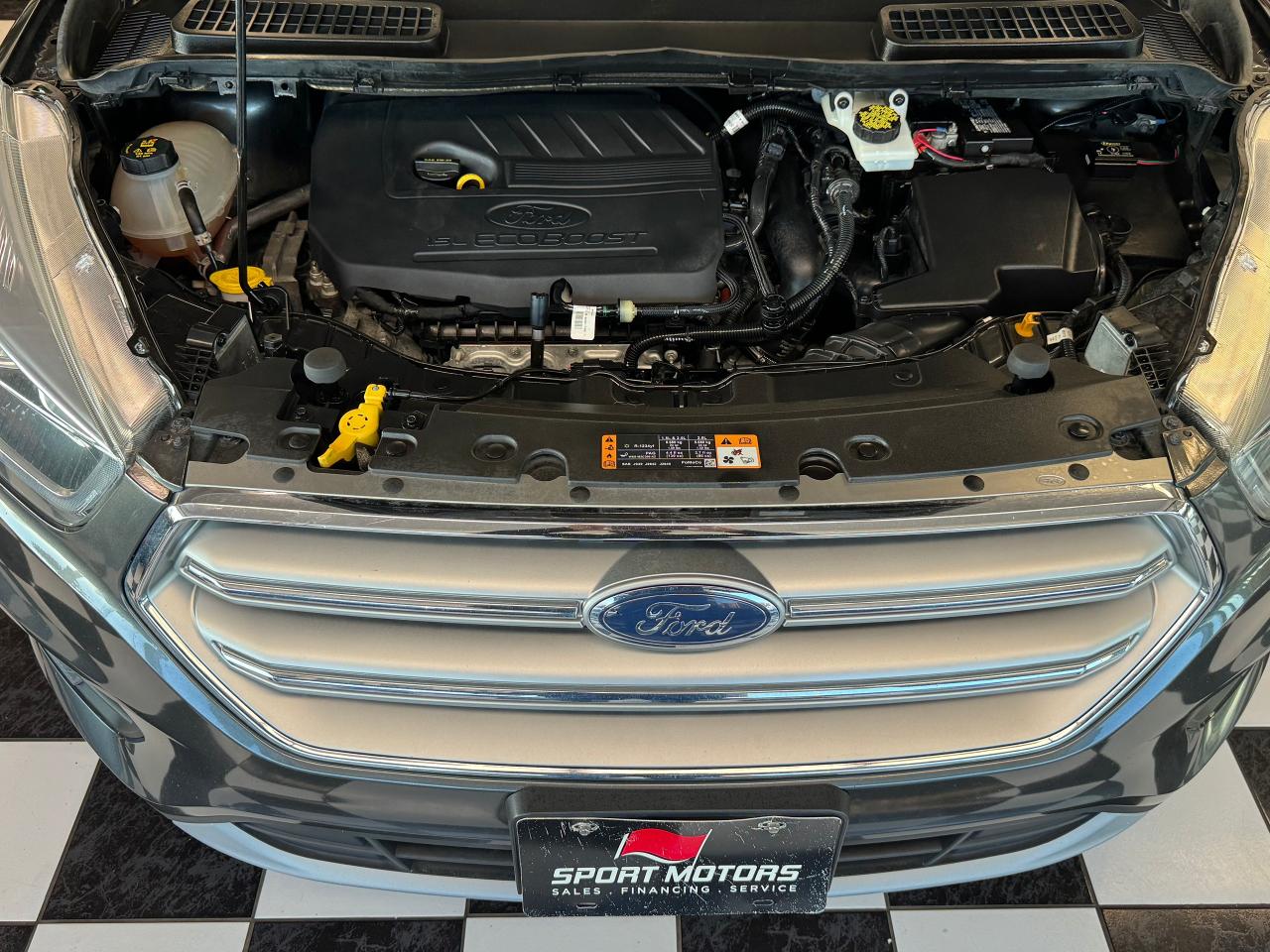 2017 Ford Escape SE SPORT+Power Gate+GPS+ApplePlay+CLEAN CARFAX - Photo #7