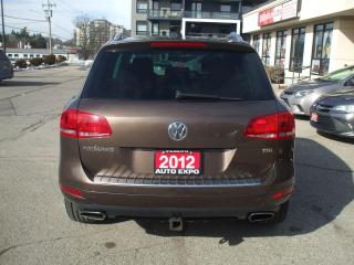 2012 Volkswagen Touareg TDI,Highline,AWD,Certified,Leather,GPS,Sunroof,Fog - Photo #4