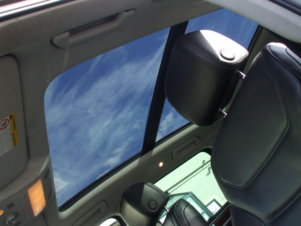 2012 Volkswagen Touareg TDI,Highline,AWD,Certified,Leather,GPS,Sunroof,Fog - Photo #14