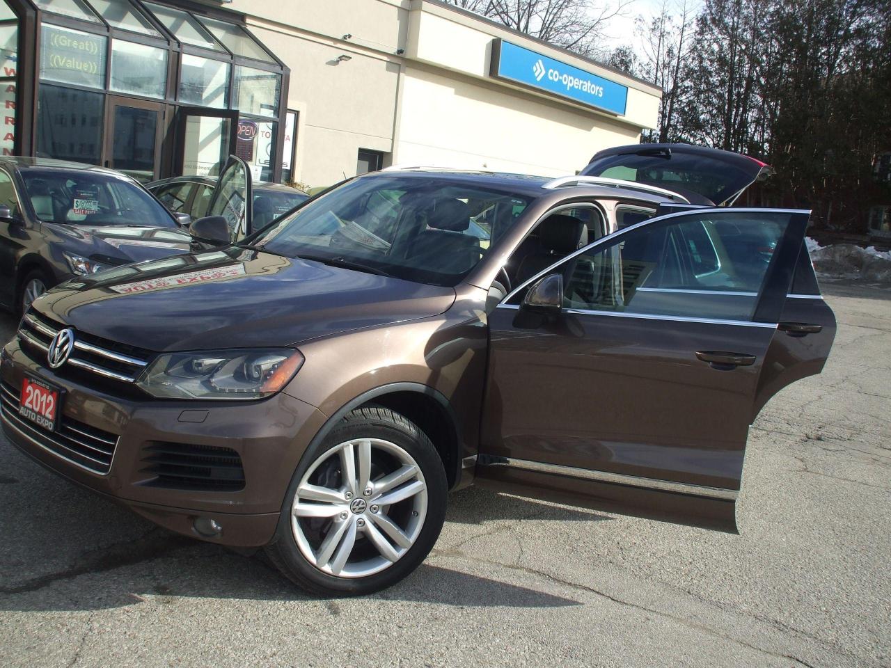 2012 Volkswagen Touareg TDI,Highline,AWD,Certified,Leather,GPS,Sunroof,Fog - Photo #20