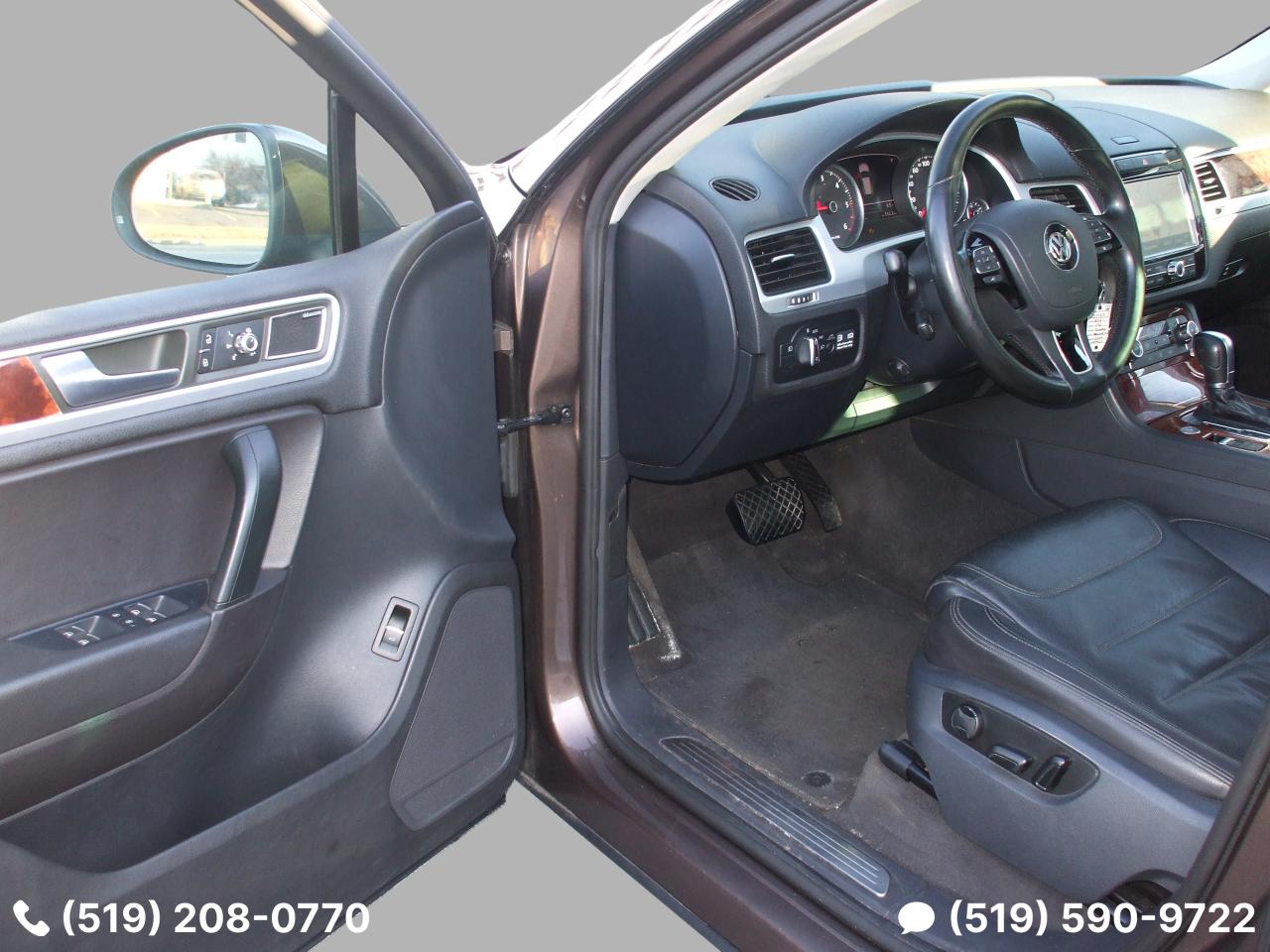 2012 Volkswagen Touareg TDI,Highline,AWD,Certified,Leather,GPS,Sunroof,Fog Photo