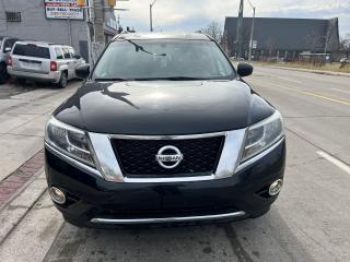 <p>2015 Nissan Pathfinder SV AWD,excellent conditions,one owner,clean caefax,safety certification included on the price call 2897002277 or 9053128999</p><p>click or paste here for carfax: </p>