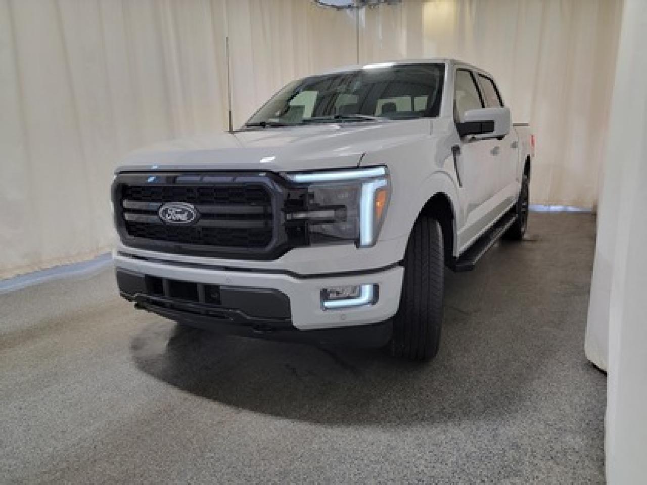 New 2024 Ford F-150 LARIAT W/ TWIN PANEL MOONROOF for sale in Regina, SK