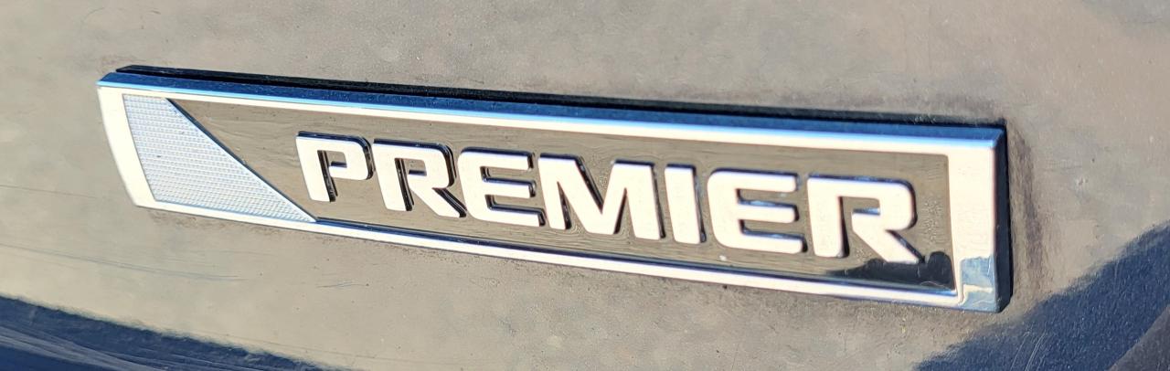 2017 Chevrolet Equinox Premier AWD Photo4