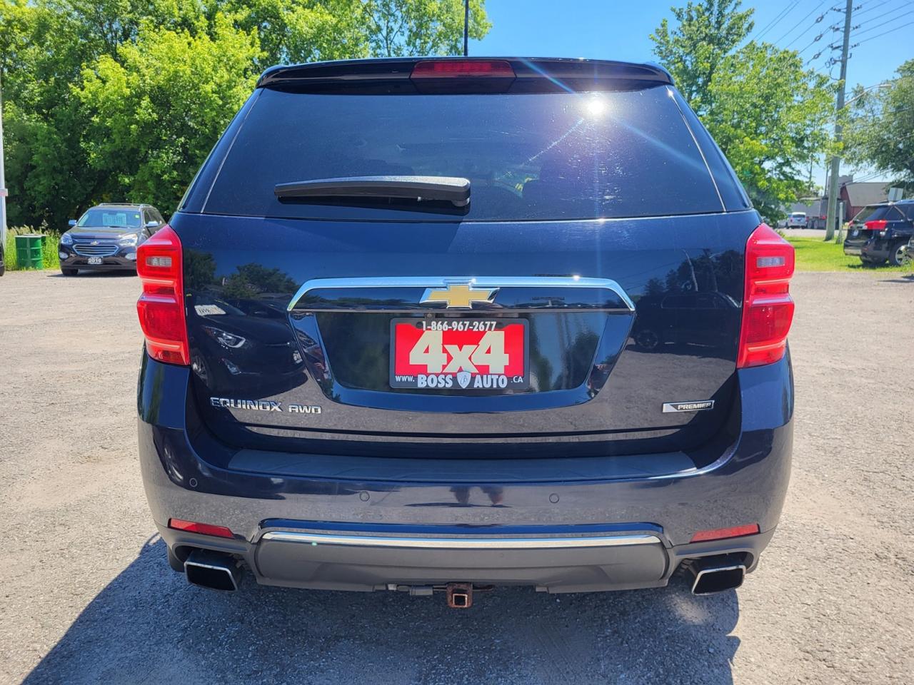 2017 Chevrolet Equinox Premier AWD Photo3