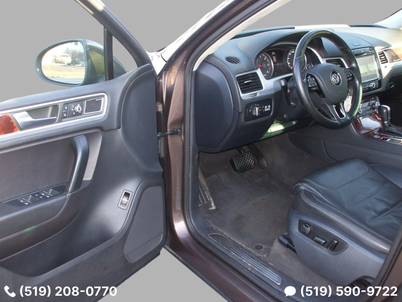 2012 Volkswagen Touareg TDI,Highline,AWD,Certified,Leather,GPS,Sunroof,Fog