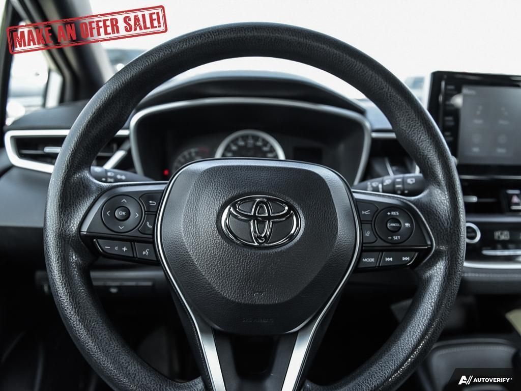 2022 Toyota Corolla Hatchback Base