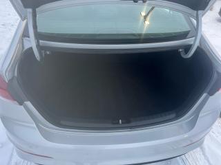 2017 Hyundai Elantra GLS Sun Roof Heated Seats/Steering Blind Spot Det - Photo #10
