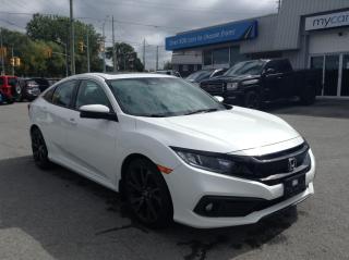 18ALLOYS. LANE-ASSIST. KEYLESS ENTRY. BACKUP CAM. HEATED SEAT. CARPLAY. SUNROOF. BLUETOOTH. PWR SEATS. PWR GROUP. A/C. CRUISE. DONT MISS THIS !! NO FEES(plus applicable taxes)LOWEST PRICE GUARANTEED! 3 LOCATIONS TO SERVE YOU! OTTAWA 1-888-416-2199! KINGSTON 1-888-508-3494! NORTHBAY 1-888-282-3560! WWW.MYCAR.CA!