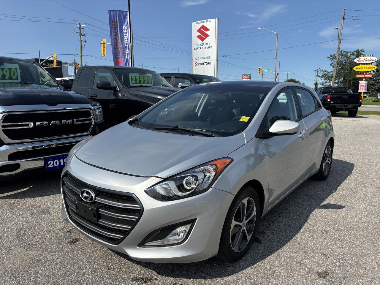 Used 2017 Hyundai Elantra GT SE ~Bluetooth ~Panoramic Moonroof for sale in Barrie, ON