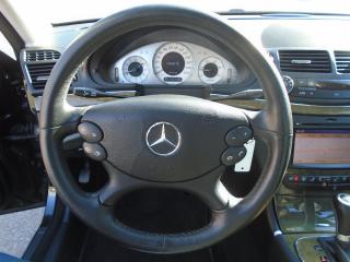 2009 Mercedes-Benz E-Class DIESEL/ SHOWROOM CONDITION/ LOADED / ONE OWNER / - Photo #22