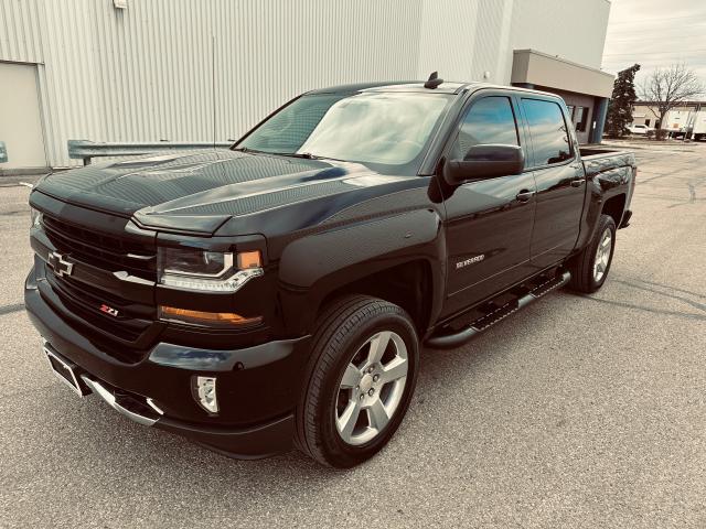 2018 Chevrolet Silverado 1500 Crew Cab LT Z71 Triple Black