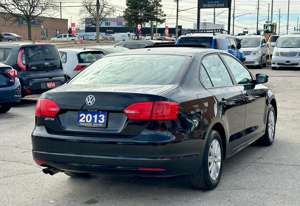 2013 Volkswagen Jetta  Photo4
