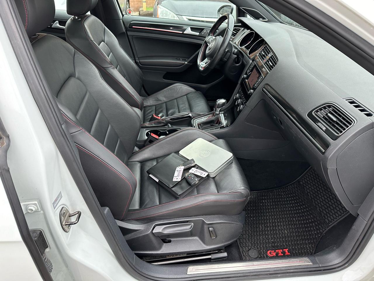 2015 Volkswagen GTI  - Photo #16