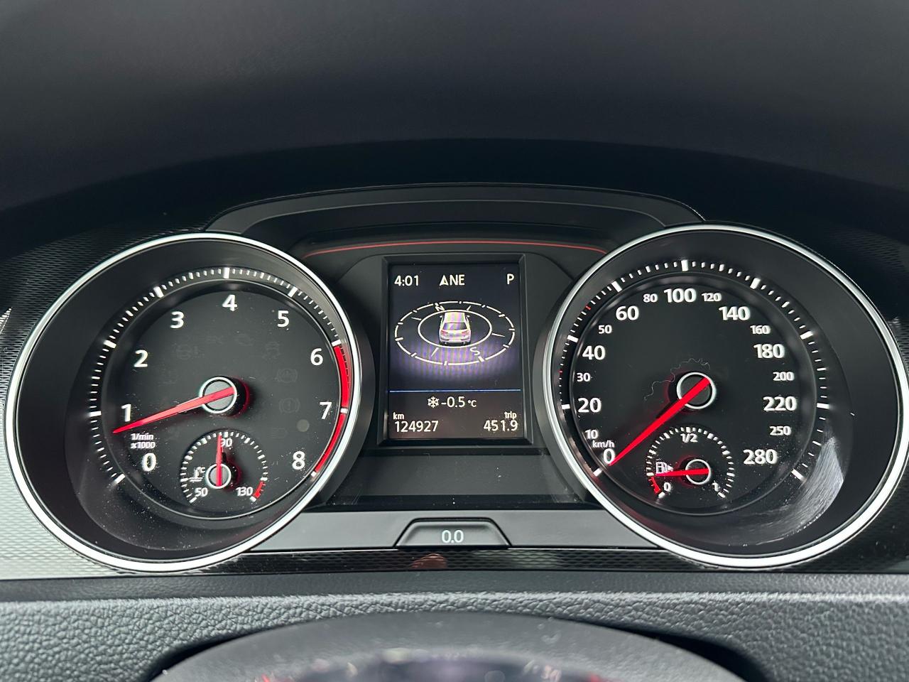 2015 Volkswagen GTI  - Photo #25