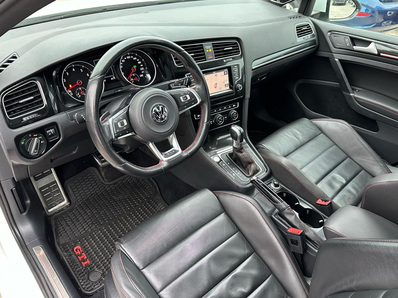 2015 Volkswagen GTI  - Photo #26