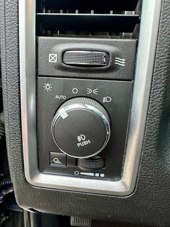 2014 RAM 1500  - Photo #25