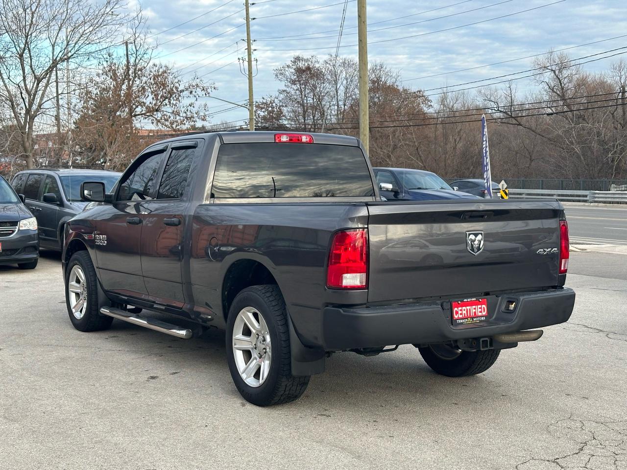 2016 RAM 1500  - Photo #4