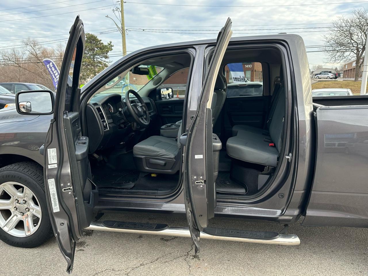 2016 RAM 1500  - Photo #11