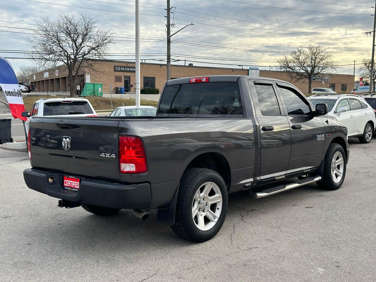 2016 RAM 1500  - Photo #8