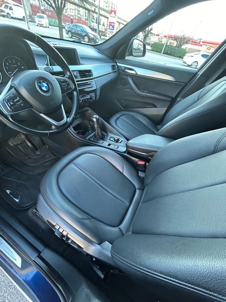 2017 BMW X1 xDrive28i - Photo #9