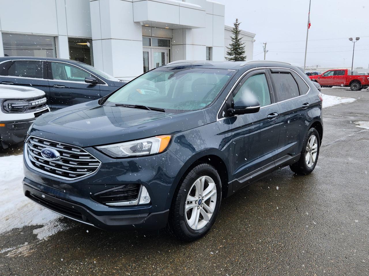 2019 Ford Edge SEL Photo5