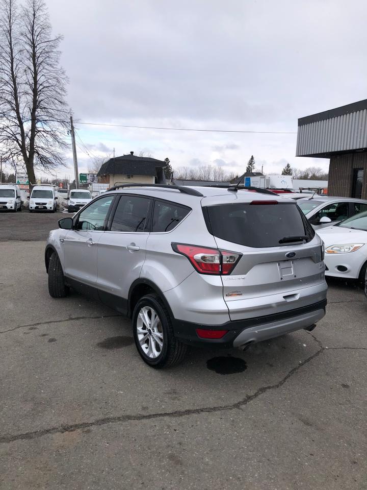 2017 Ford Escape 4WD 4dr SE - Photo #2