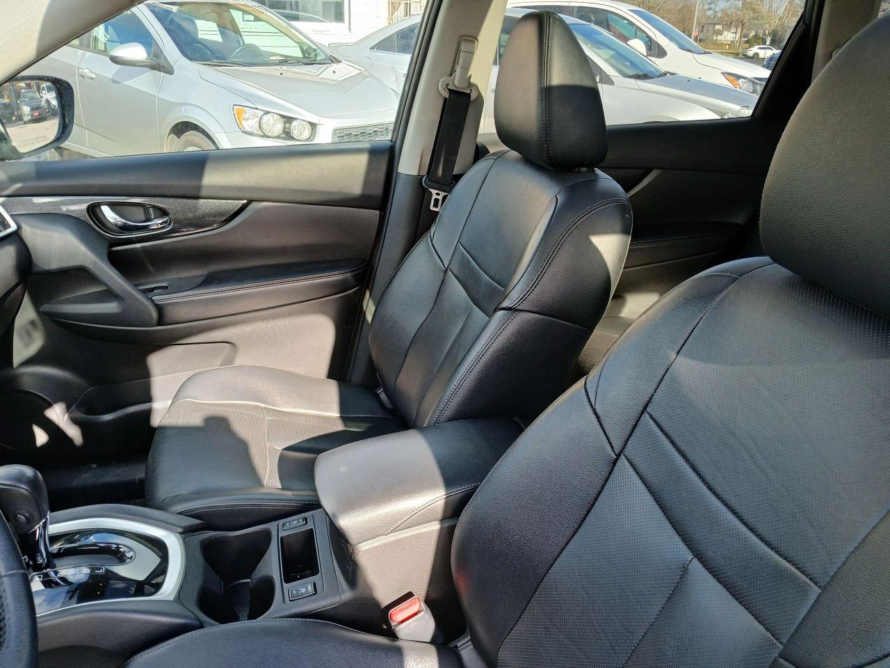 2015 Nissan Rogue AWD-LEATHER-NAV-PANO ROOF - Photo #18