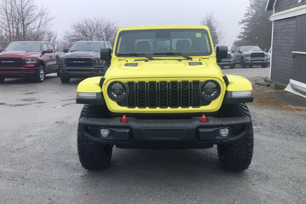 2024 Jeep Gladiator Rubicon X 4x4 Photo2