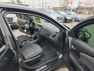 2013 Dodge Avenger SXT - Photo #24