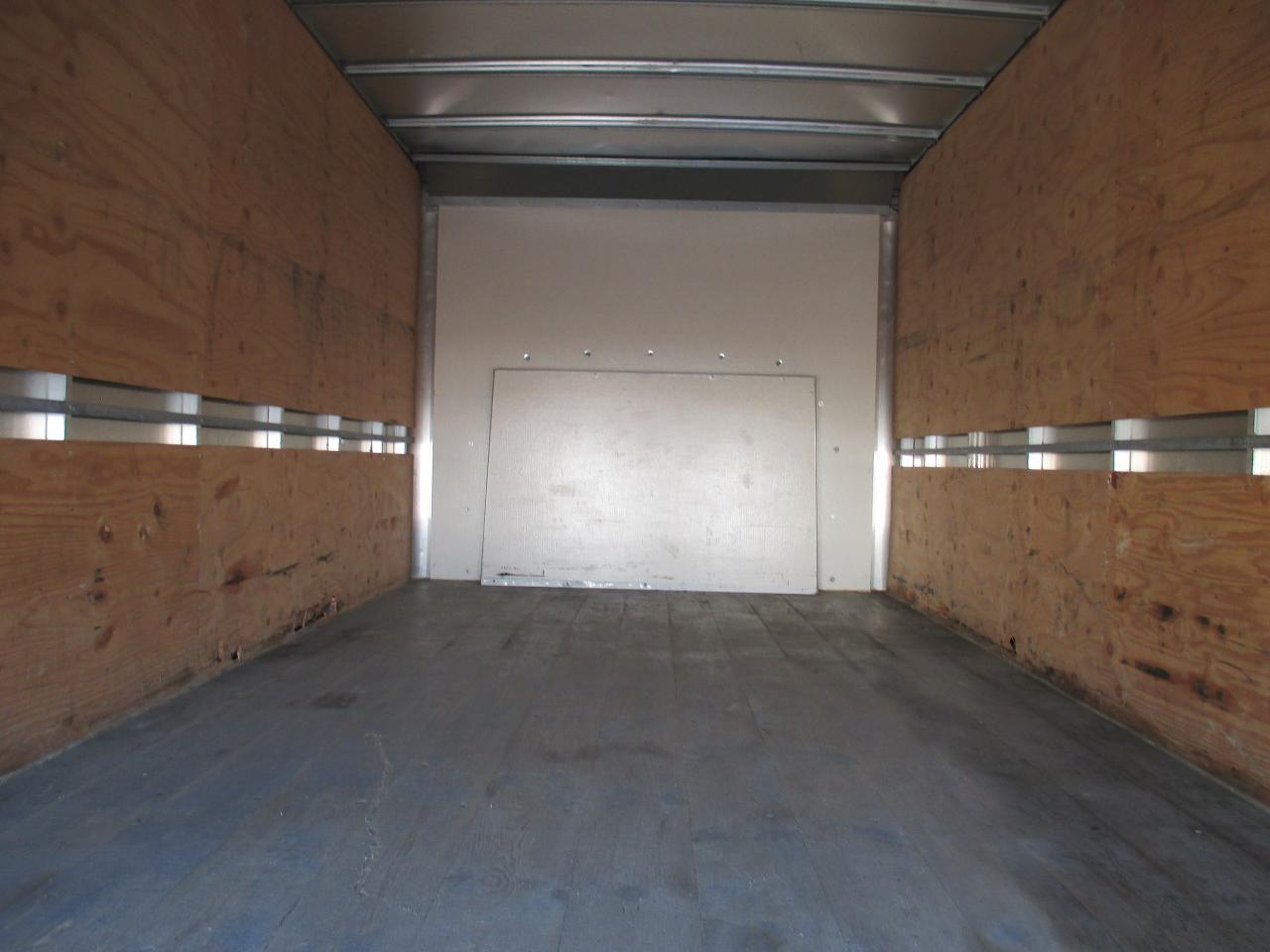2022 Ford E450 E-450 DRW 176" WB - Photo #7
