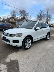 Used 2013 Volkswagen Touareg HIGHLINE for sale in Belmont, ON