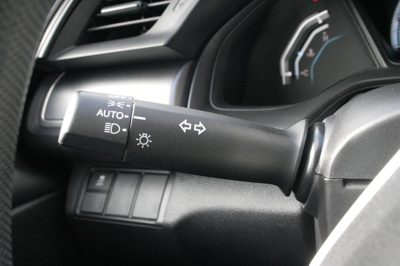 2017 Honda Civic 4dr CVT LX/ONLY 16000 KMS-LIKE NEW-PRICED TO SALE! - Photo #23
