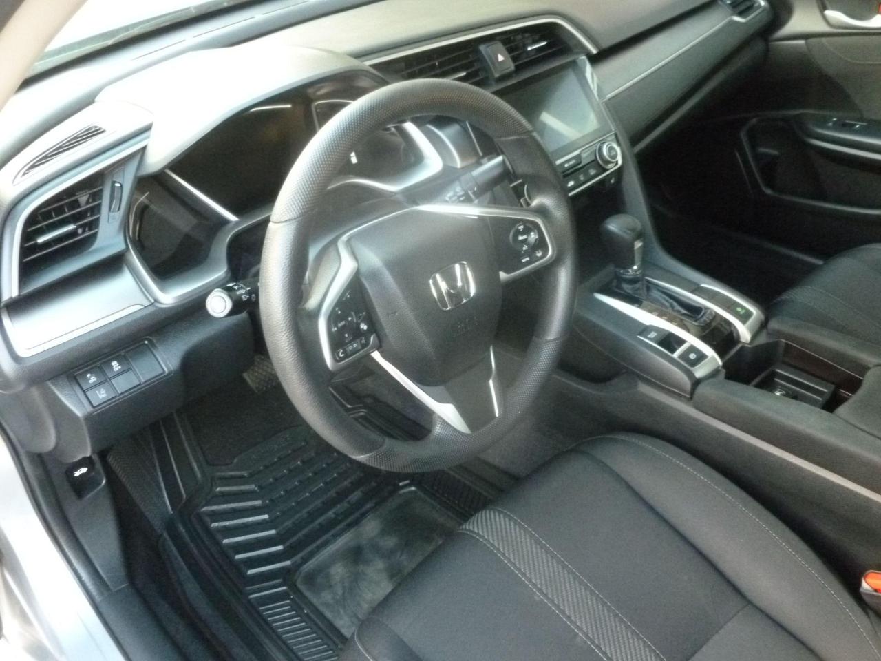 2017 Honda Civic  - Photo #6