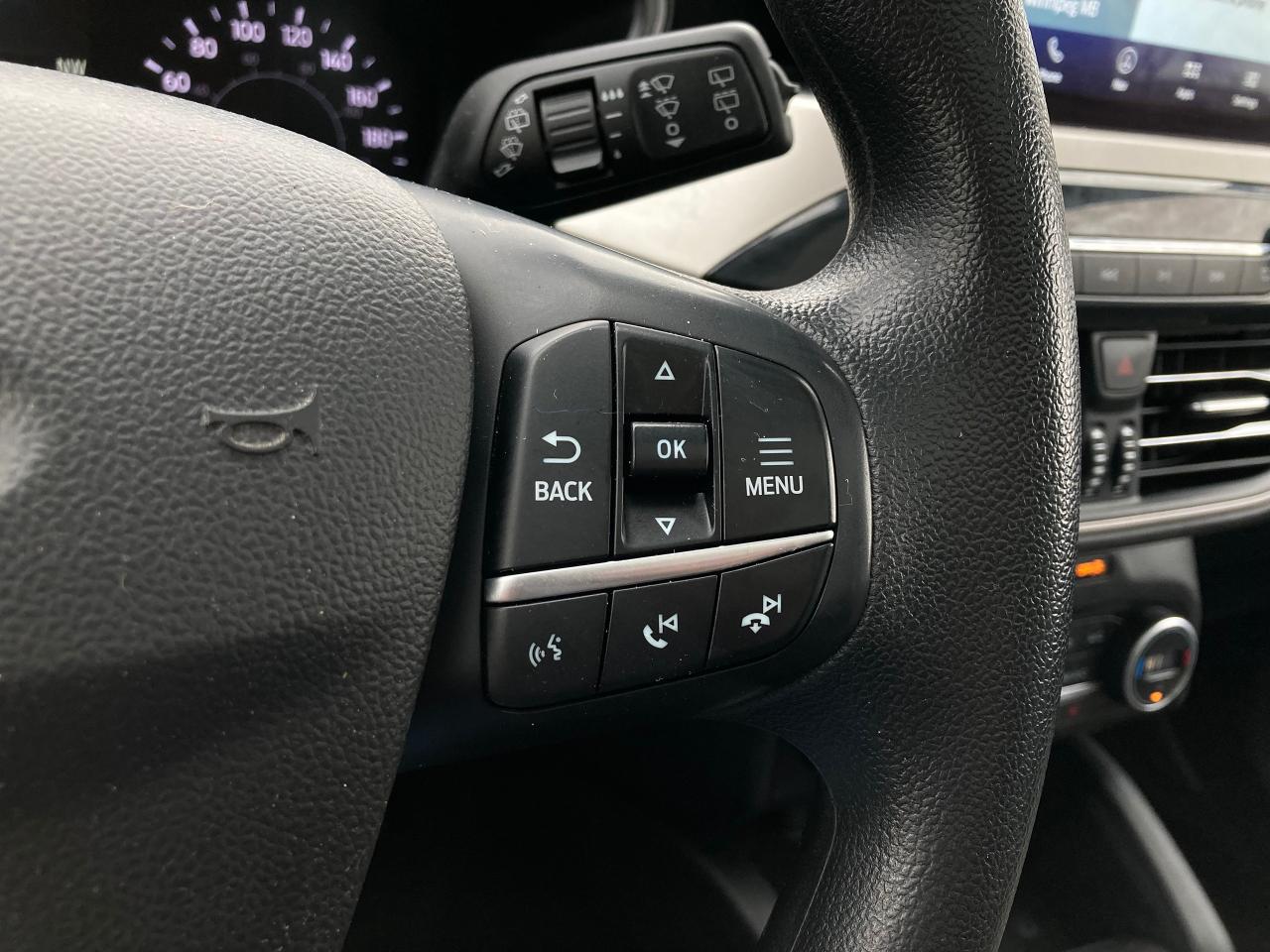 2020 Ford Escape SE AWD - Photo #19