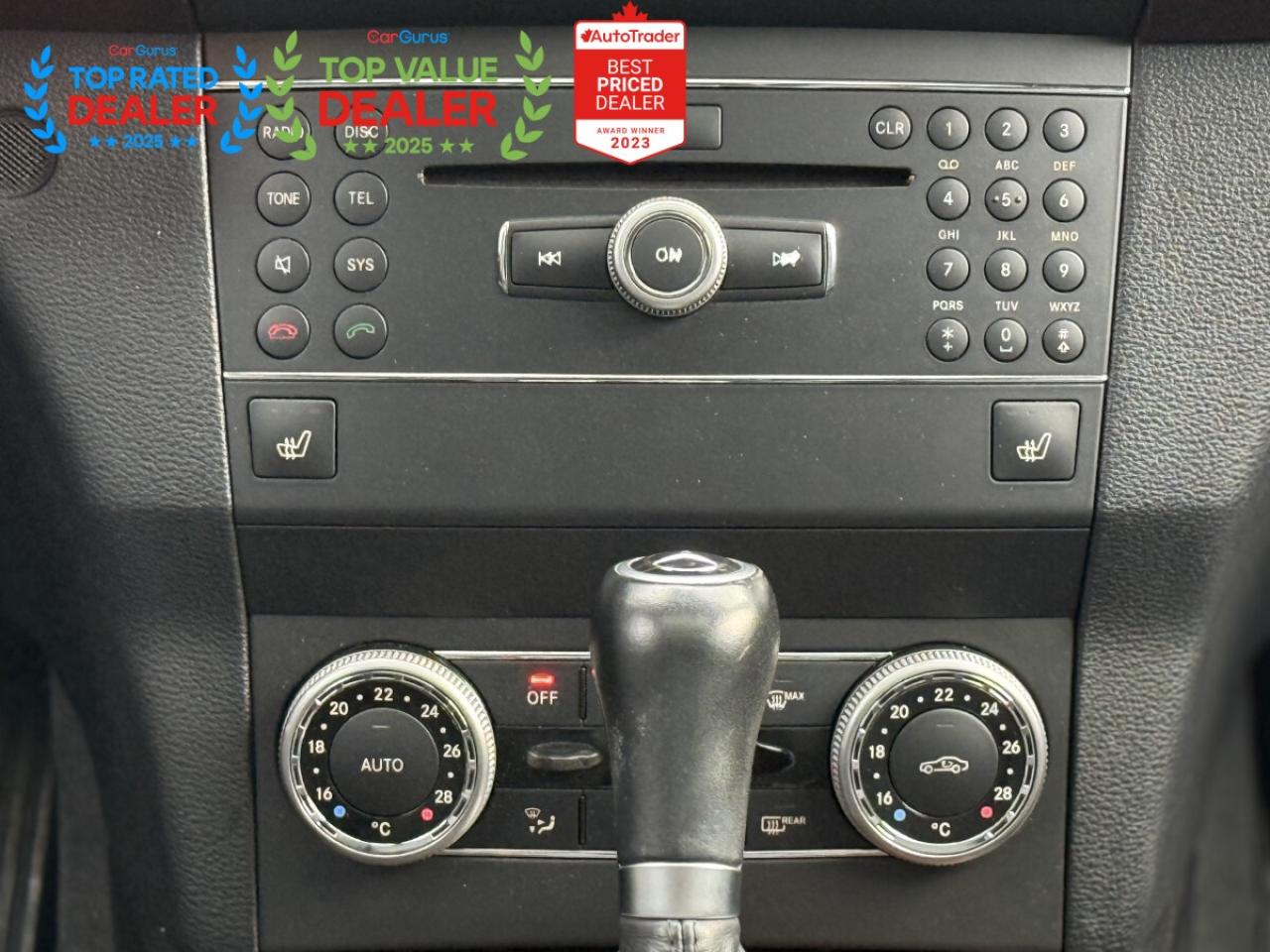 2010 Mercedes-Benz GLK-Class 350 | PREMIUM | PANO | LIKE NEW Photo