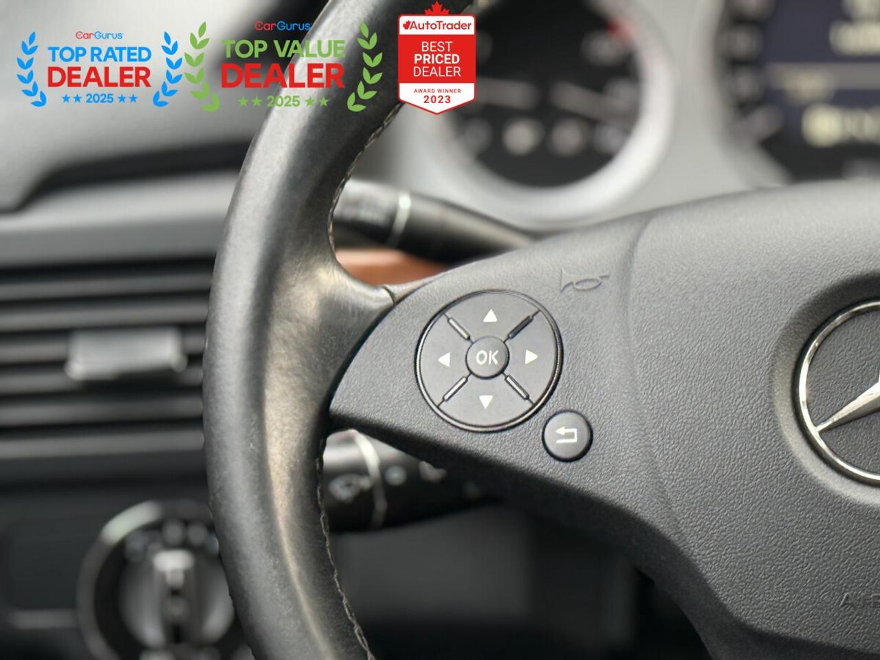 2010 Mercedes-Benz GLK-Class 350 | PREMIUM | PANO | LIKE NEW Photo