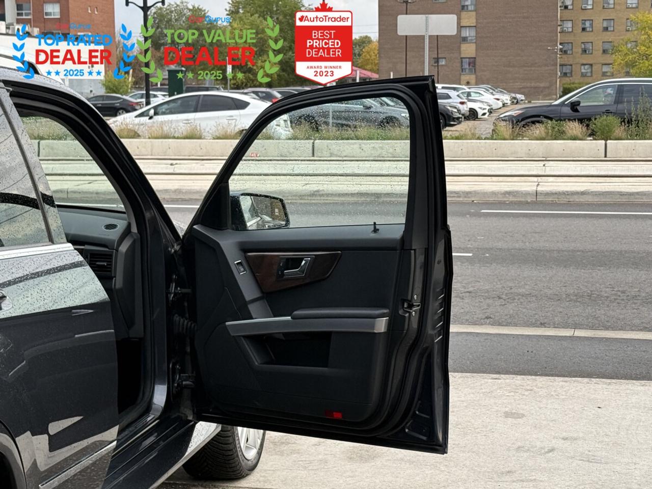 2010 Mercedes-Benz GLK-Class 350 | PREMIUM | PANO | LIKE NEW Photo