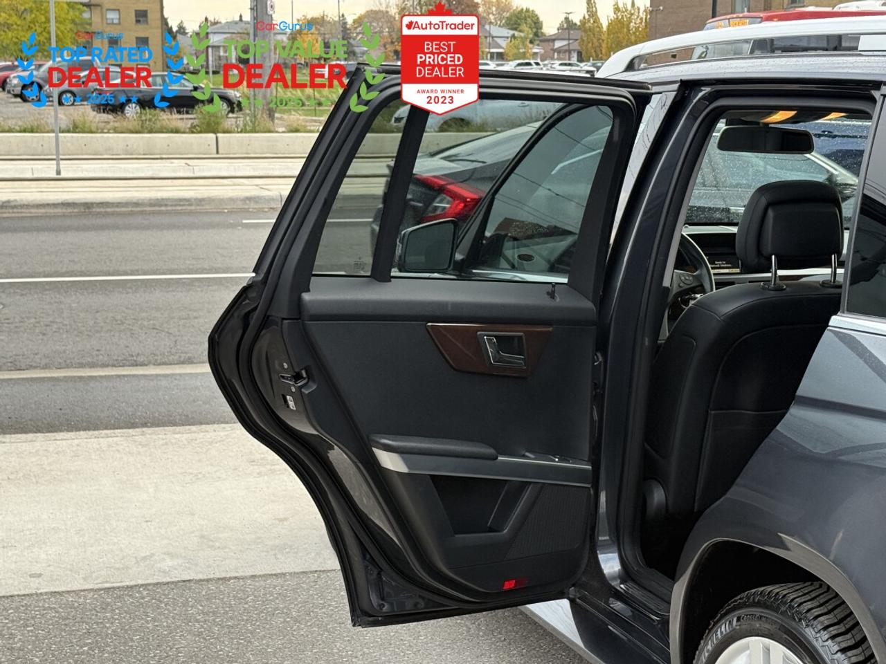 2010 Mercedes-Benz GLK-Class 350 | PREMIUM | PANO | LIKE NEW Photo