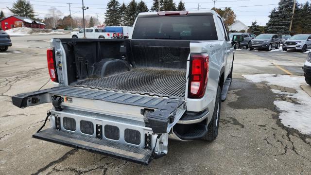 2021 GMC Sierra 1500 SLE Photo2