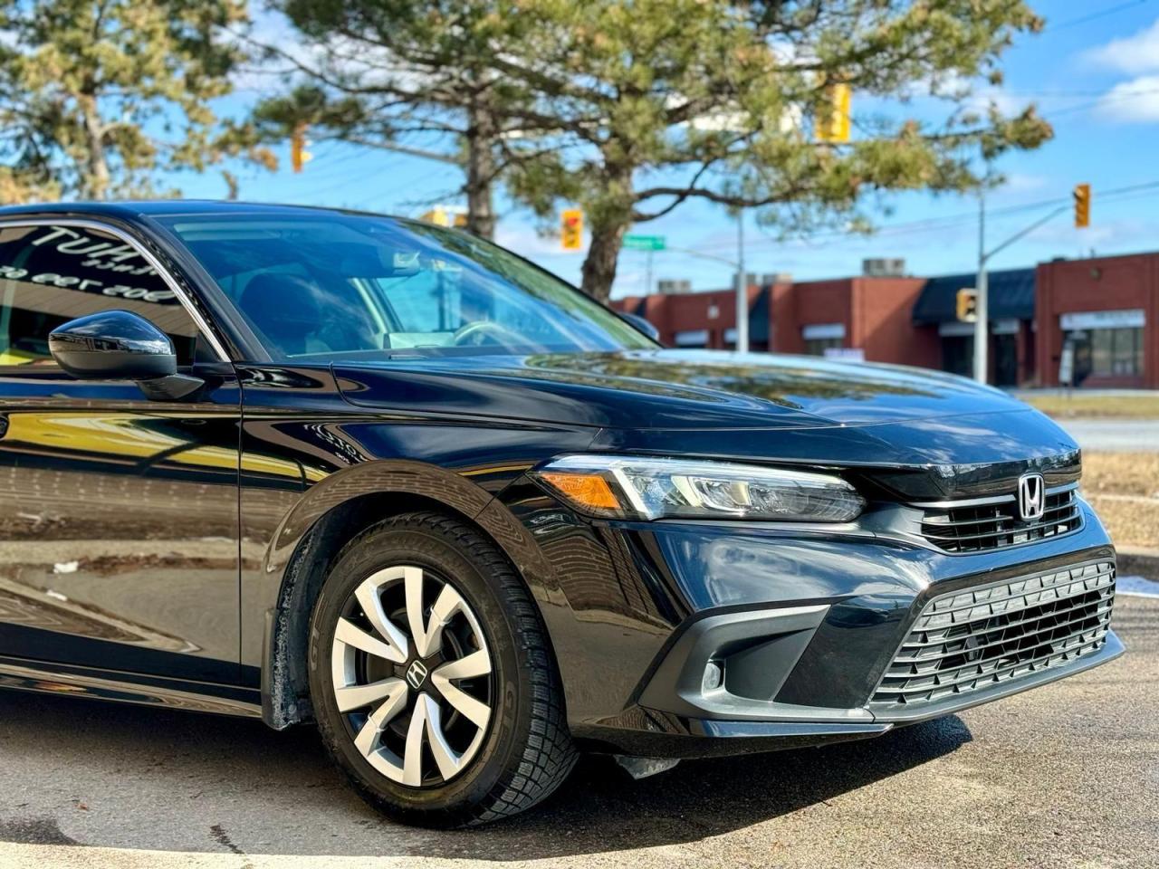 2022 Honda Civic LX Photo4