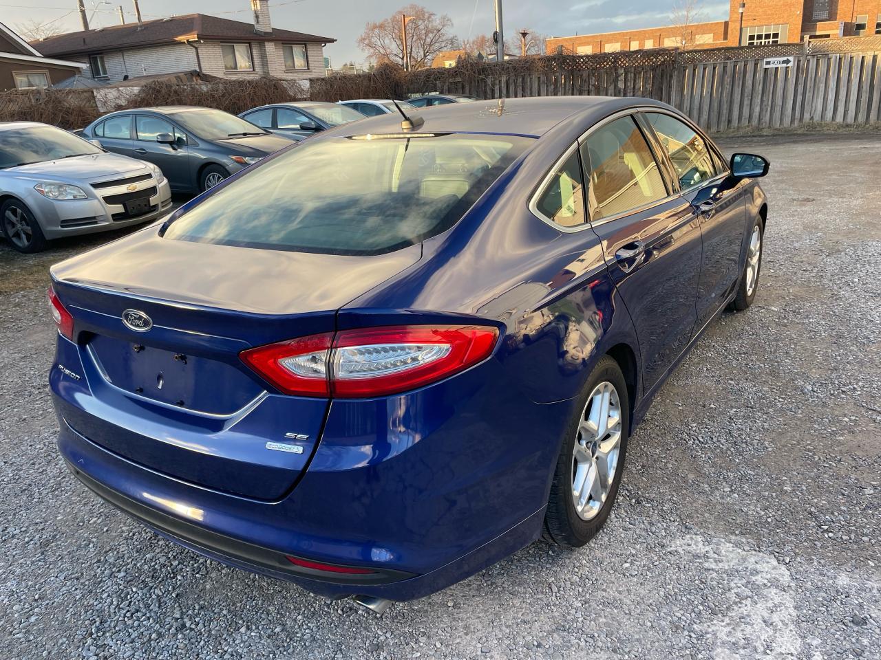 2013 Ford Fusion SE - Photo #3