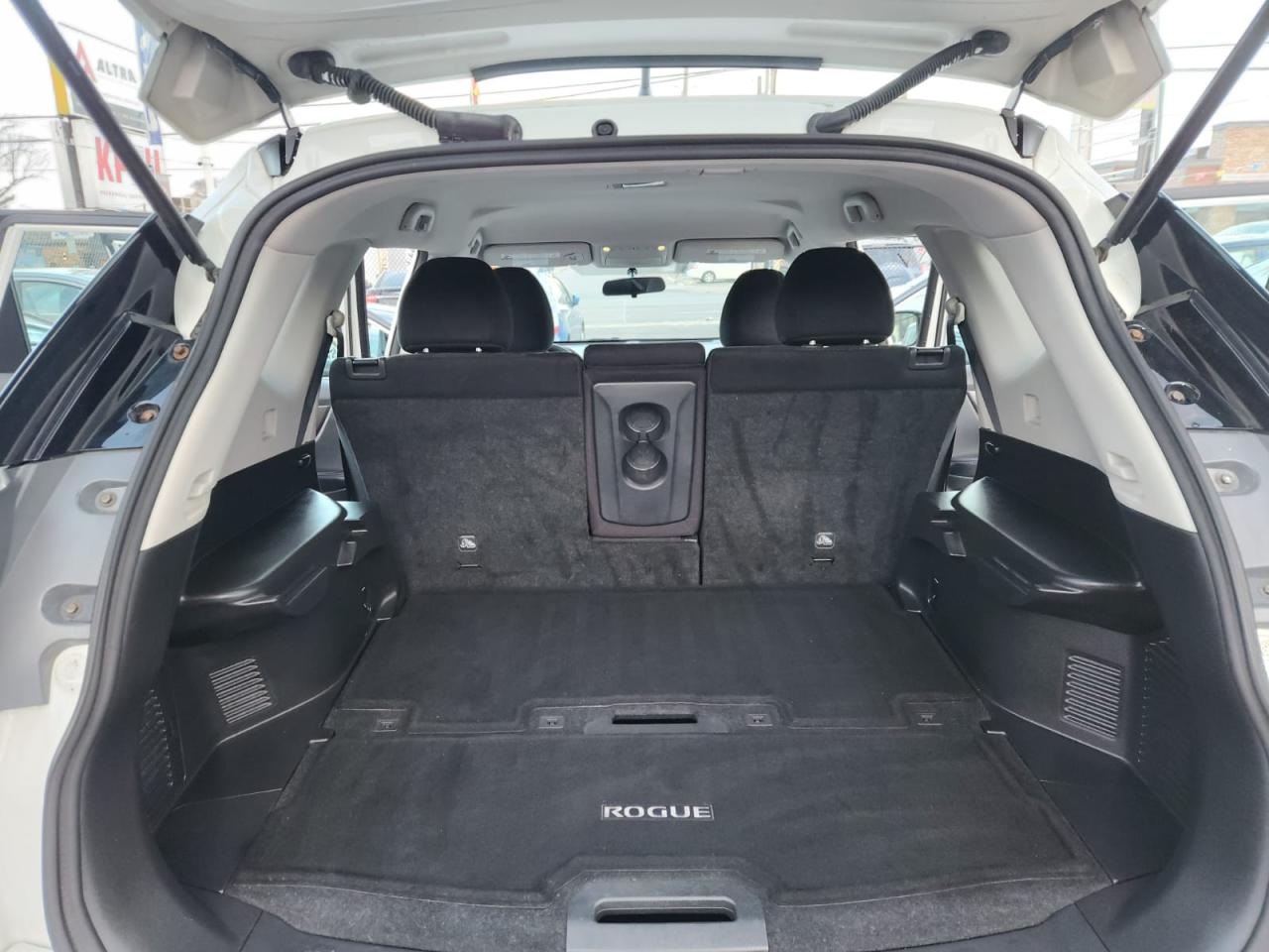 2015 Nissan Rogue FWD 4dr S - Photo #28