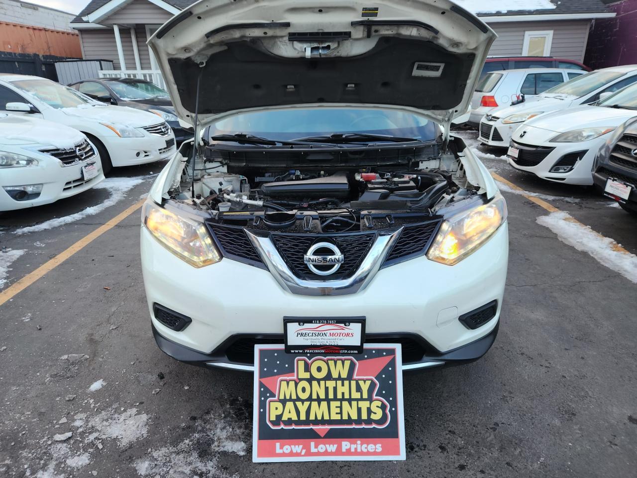 2015 Nissan Rogue FWD 4dr S - Photo #10