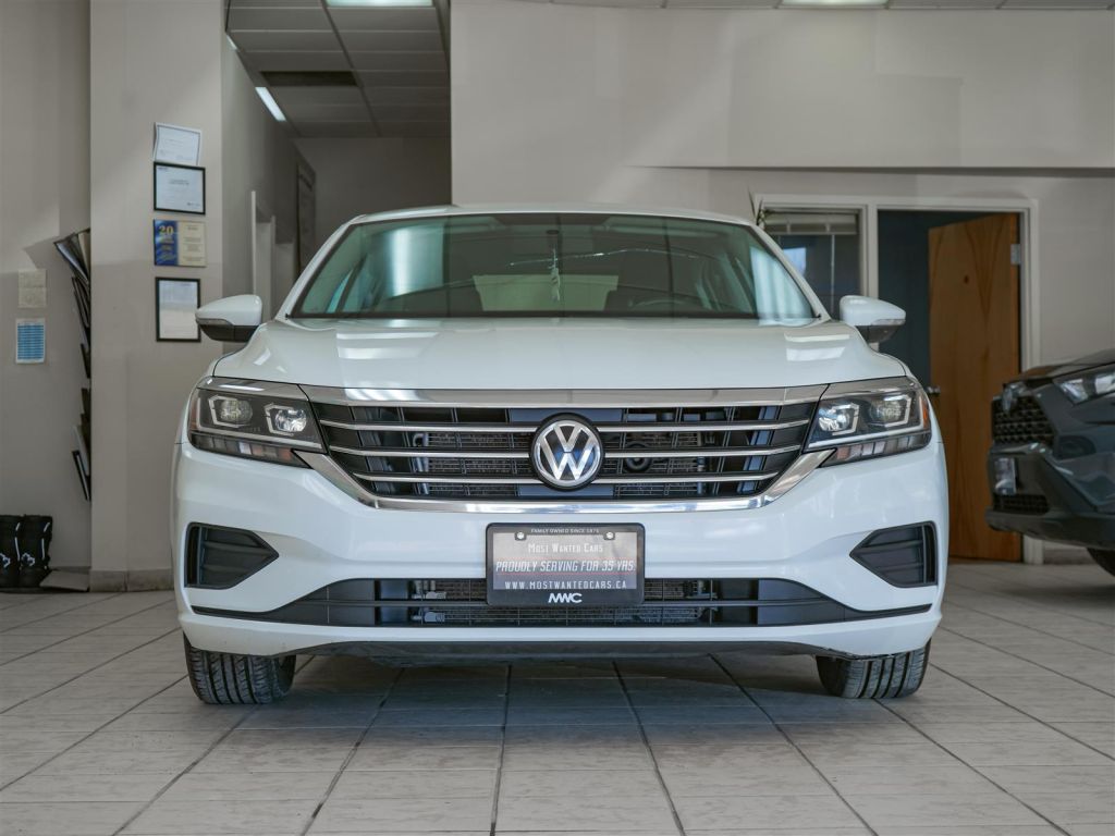 Used 2020 Volkswagen Passat COMFORTLINE HEATED SEATS CAMERA APP CONNECT for Sale in Kitchener, Ontario
